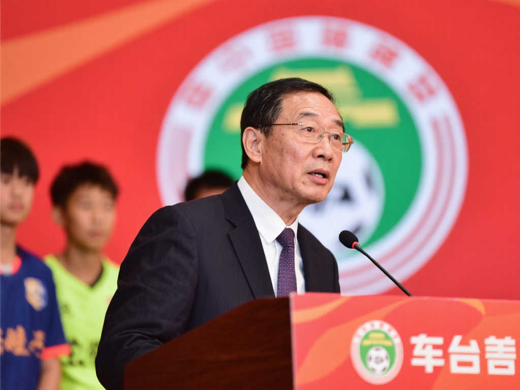 向其他潛在 向其他潛在